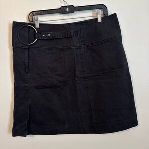 Daisy Fuentes Y2K Black Skirt casual a line metal detail